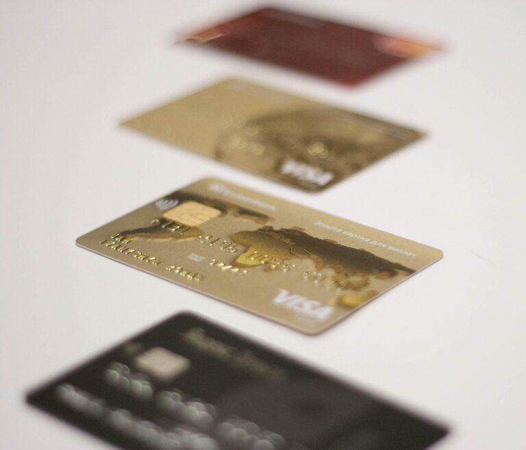 Image about how to use american express gold card resy credit?