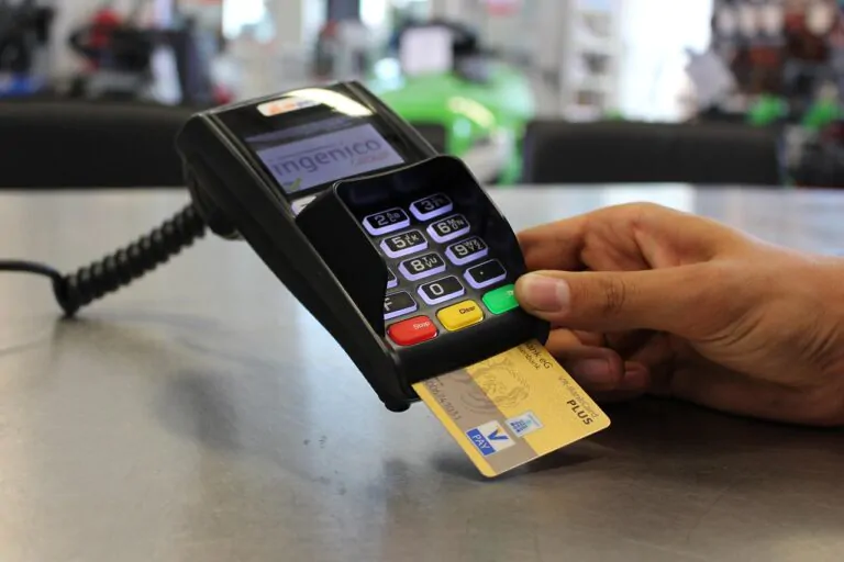 How To Qualify For Wells Fargo Credit Card?